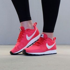 nike md runner 2 eng mesh womens